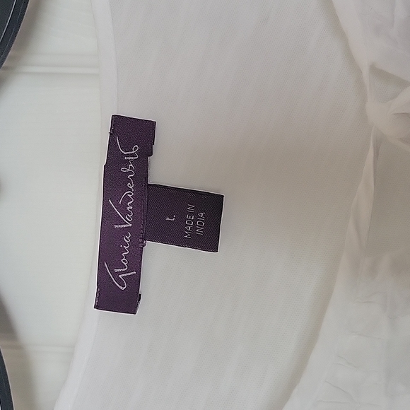 Lot of 2 Women's Large Tops - Picture 2 of 4